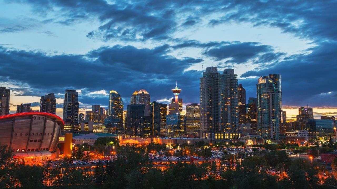 Amenida Residences, YYC Eksteriør bilde