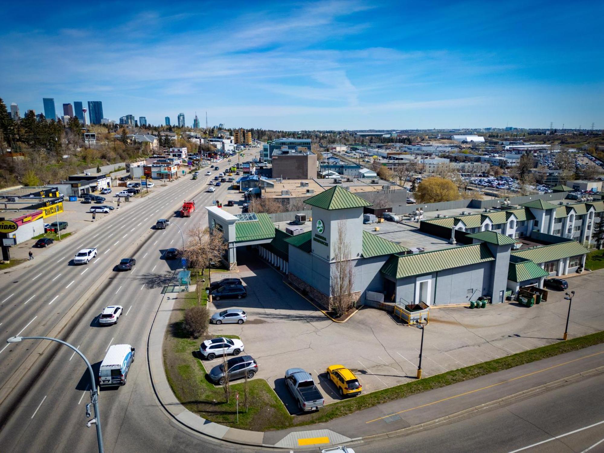 Amenida Residences, YYC Eksteriør bilde